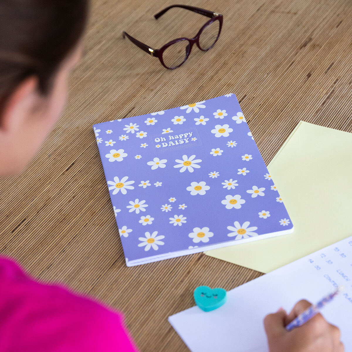 Exercise Book - Cahier A4 - Petits Carreaux 5 mm - Daisy