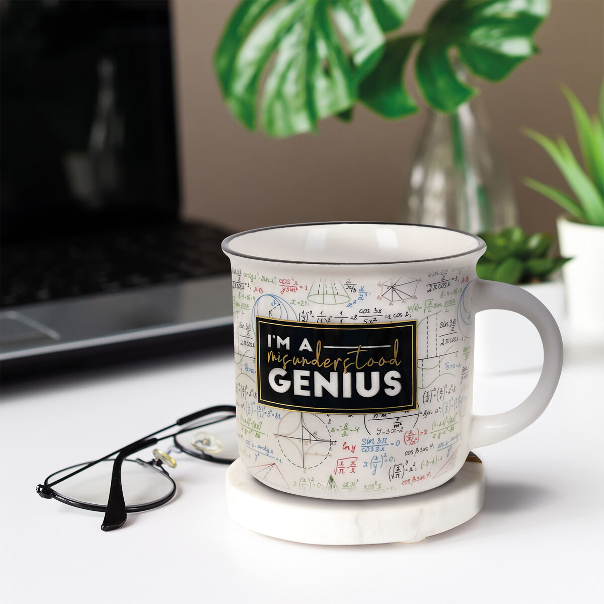 Tasse en Porcelaine New Bone China avec Illustration sur le thème Génie. Capacité 350 ml. Idée Cadea